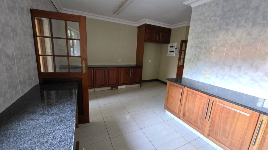 4 Bedroom Property for Sale in Ifafi North West